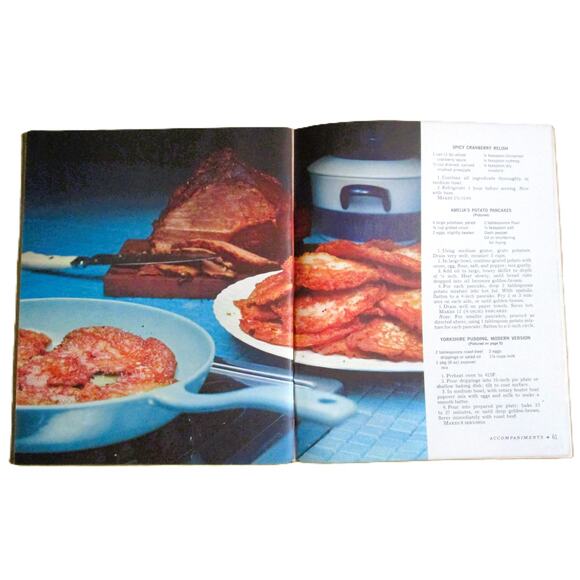McCall's Book of Marvelous Meats 1965 Recipes Banquets Veal Pork Ham Steak - Picture 5 of 6
